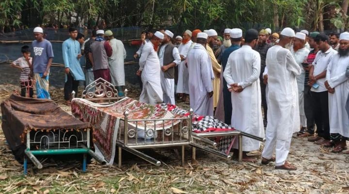 বাগেরহাটে নববধূ মিতুসহ তিনজনের দাফন সম্পন্ন